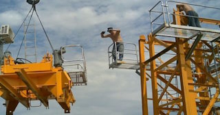 Демонтаж башенного крана в Котельниках - услуги по демонтажу от Сварной-Ктн от 1568 руб.