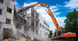 Промышленный демонтаж зданий Котельники, цена от 2978 руб.